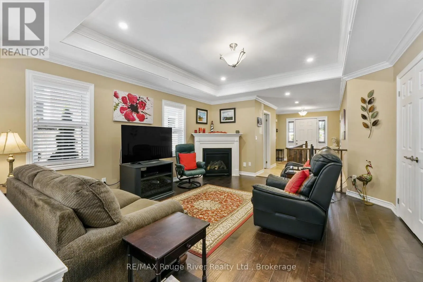 378 LONSBERRY DRIVE