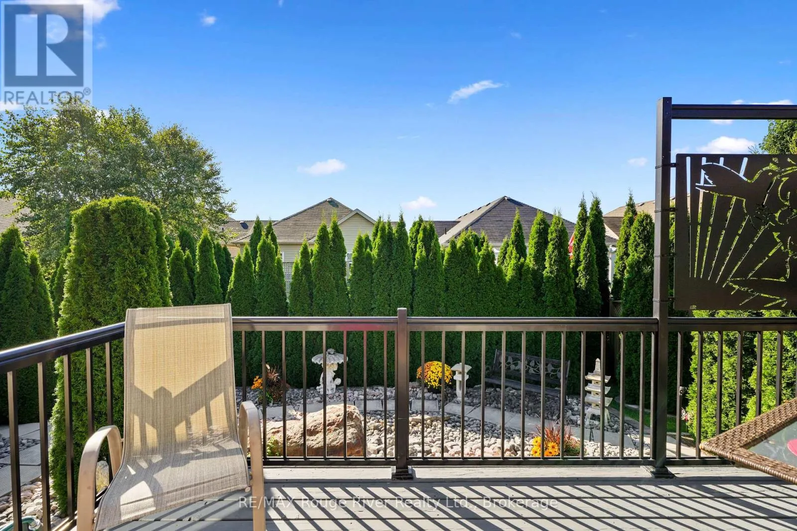 378 LONSBERRY DRIVE