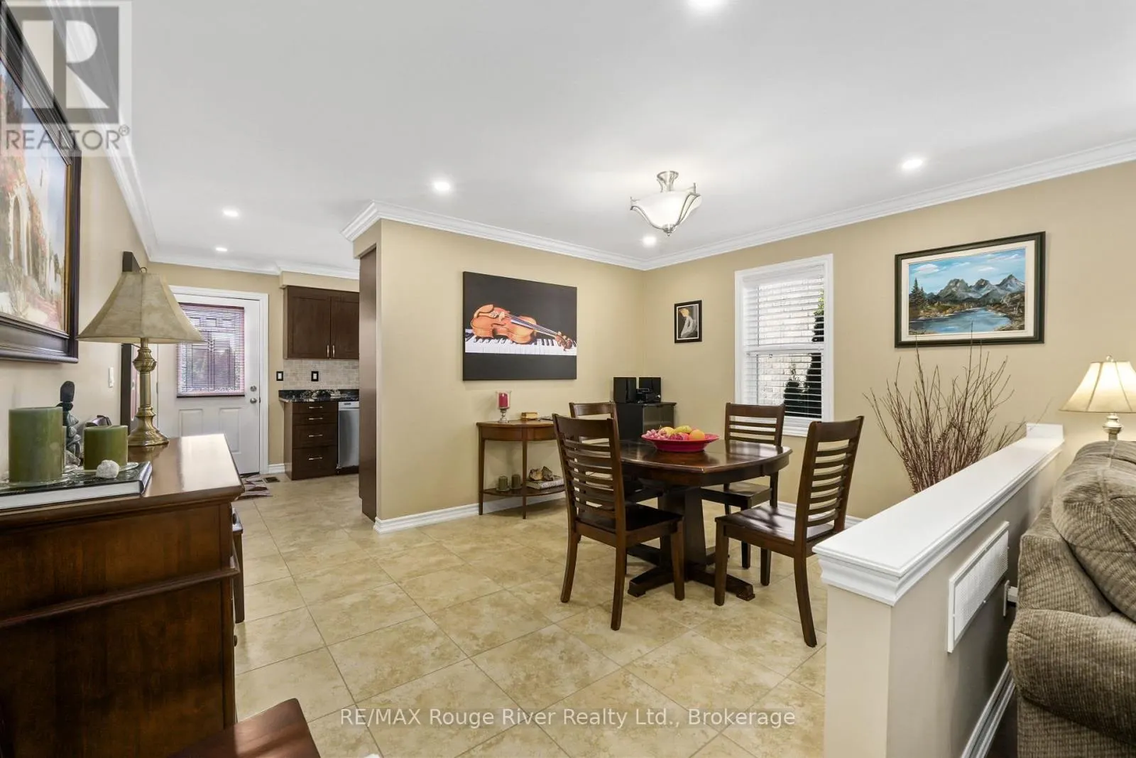 378 LONSBERRY DRIVE