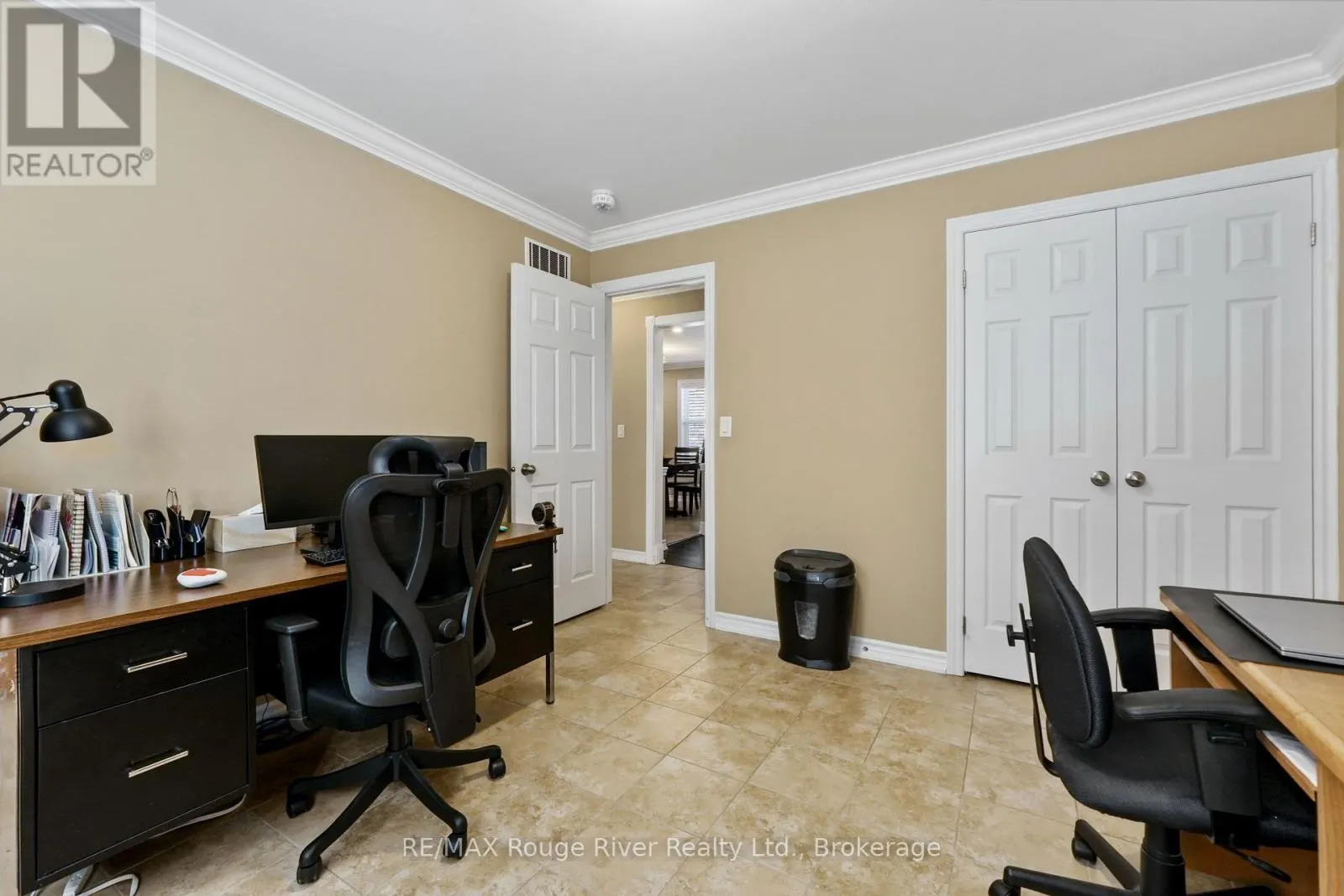 378 LONSBERRY DRIVE