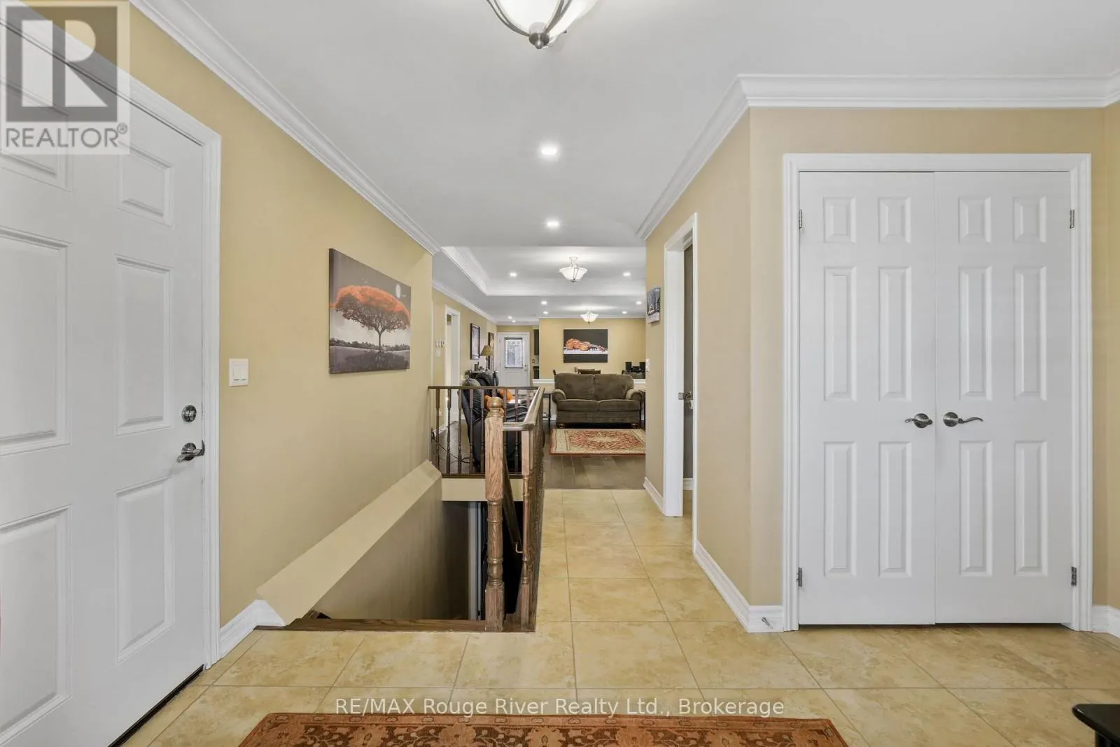378 LONSBERRY DRIVE