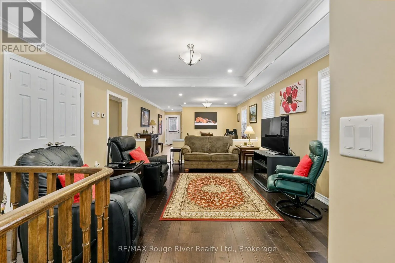 378 LONSBERRY DRIVE