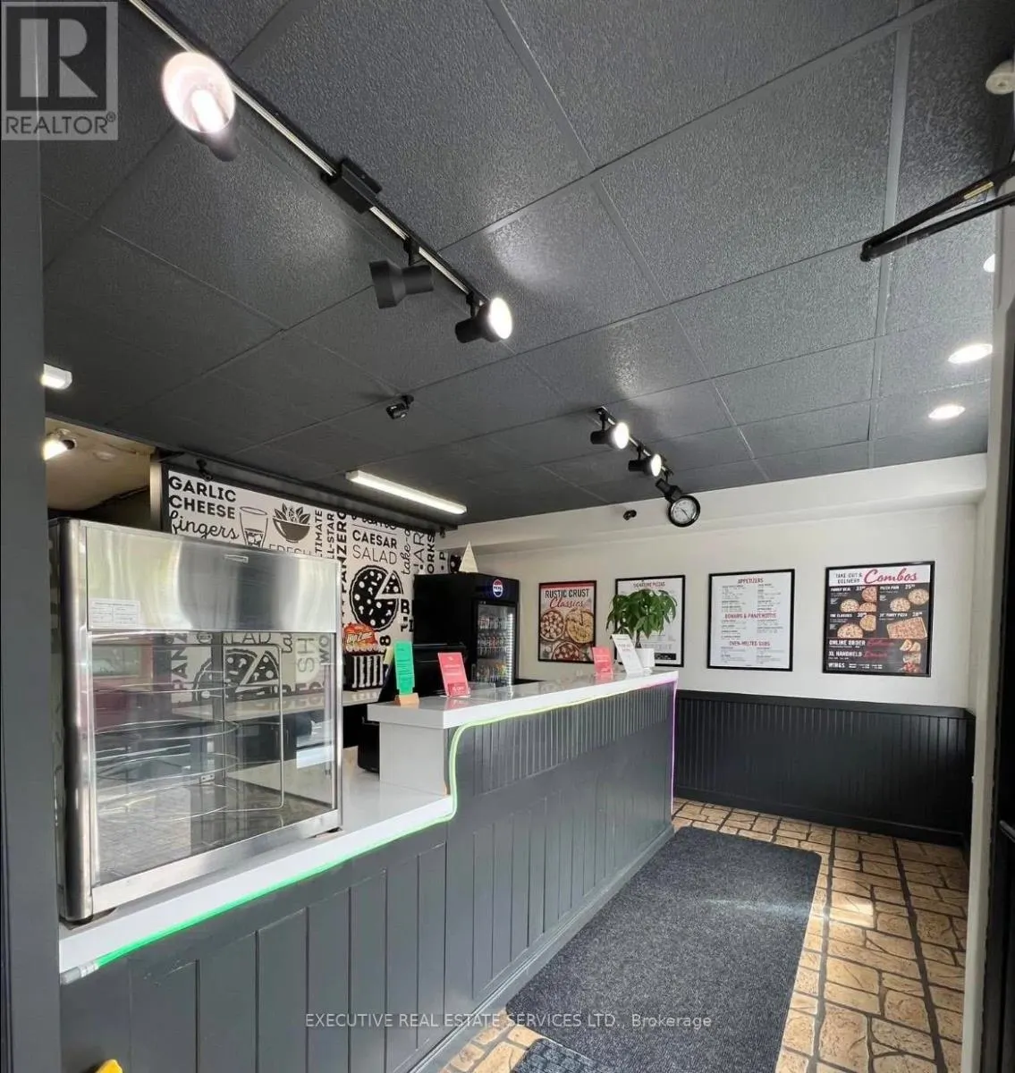 9 - 181 ST ANDREW STREET E