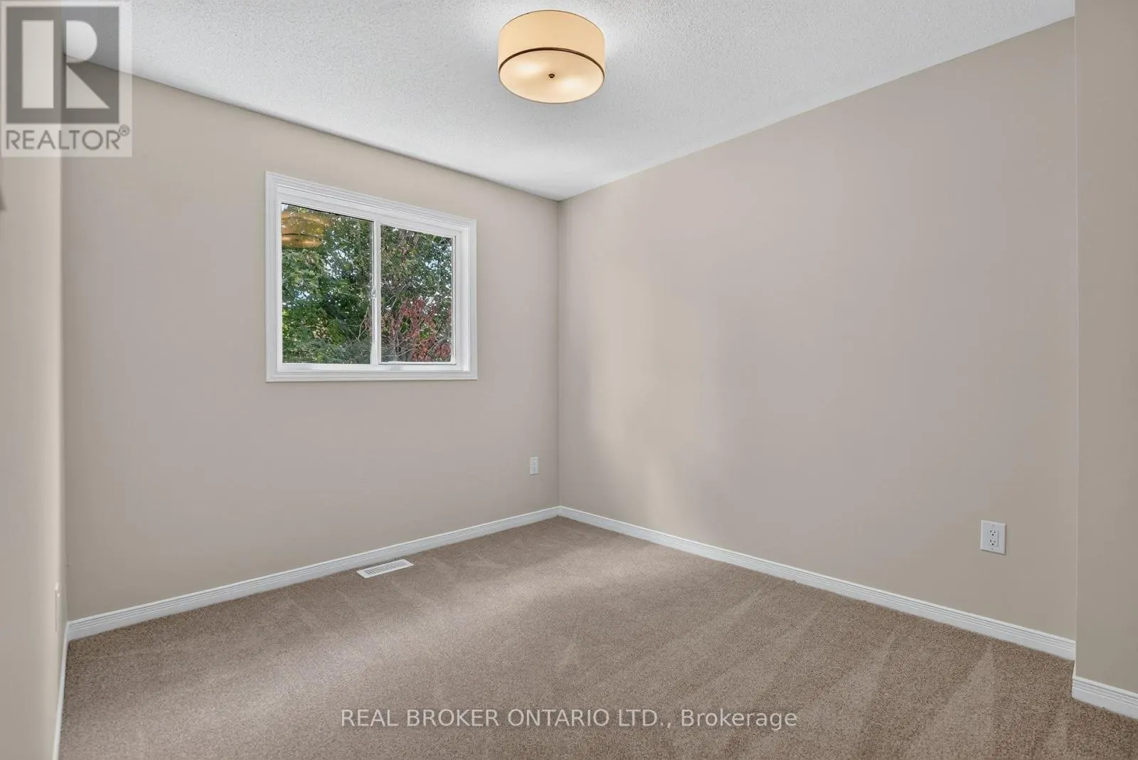 56 BANNOCK CRESCENT