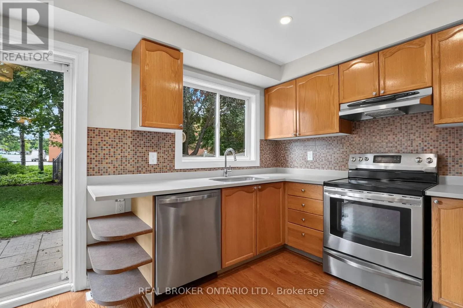 56 BANNOCK CRESCENT