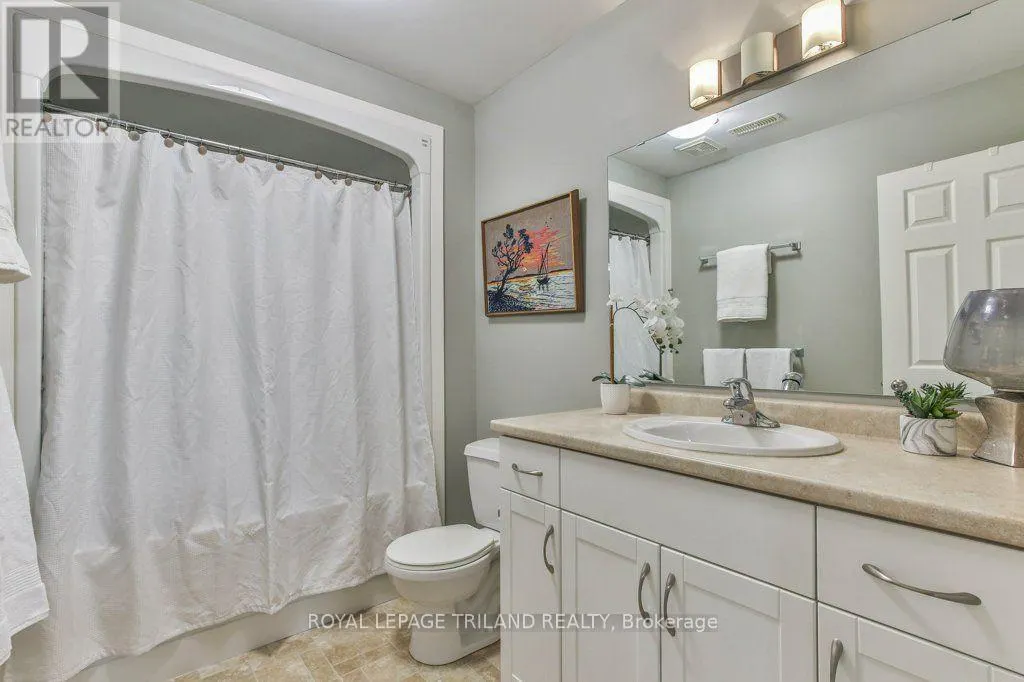 14 ALDERWOOD COURT