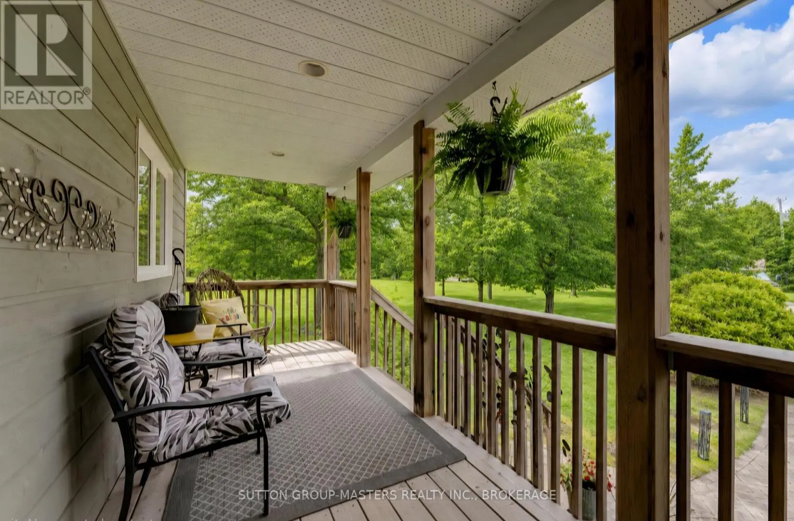 466 COLEBROOK ROAD