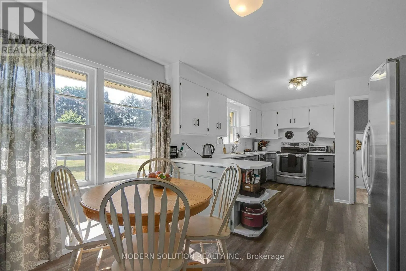 124 NORTHSIDE DRIVE