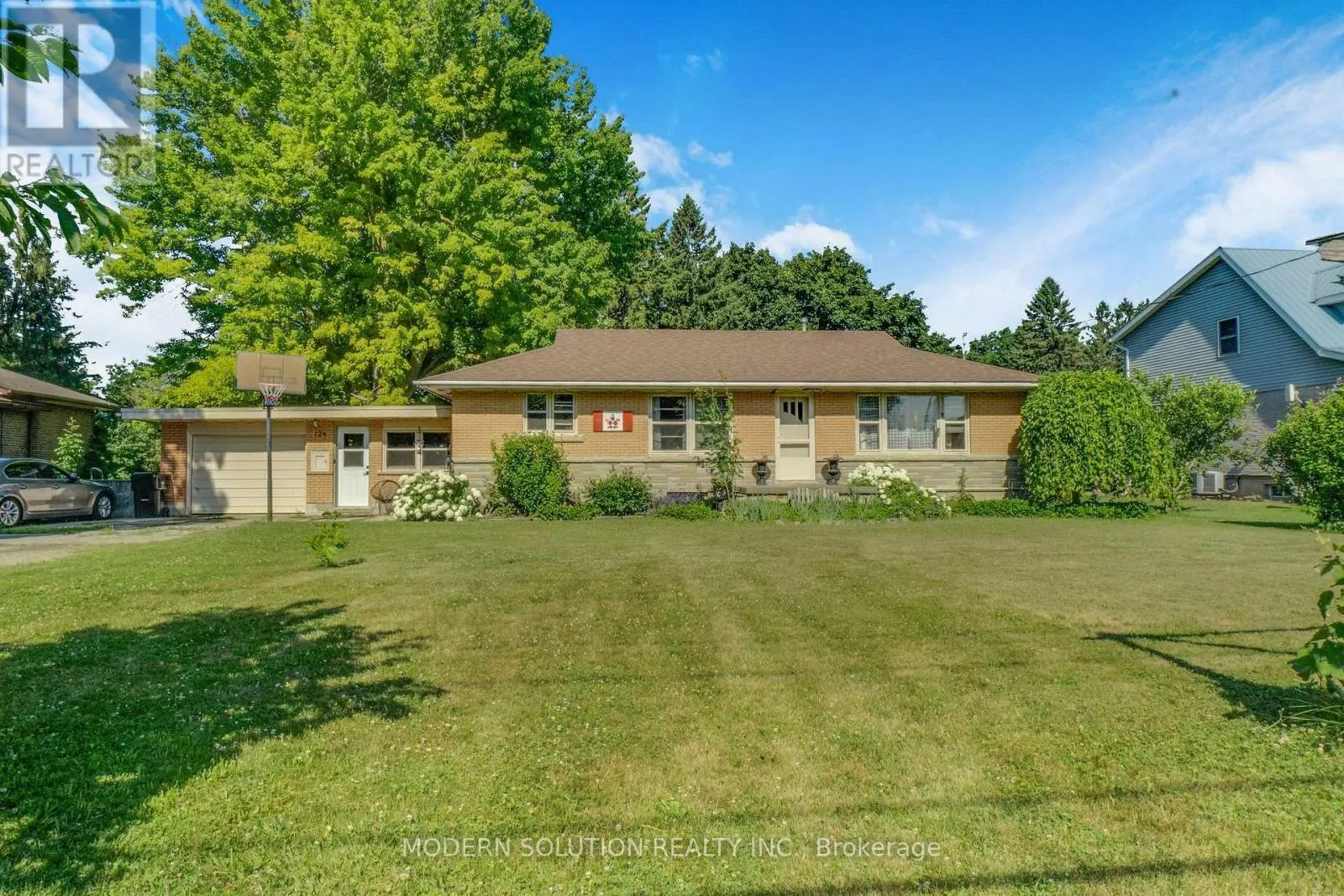 124 NORTHSIDE DRIVE