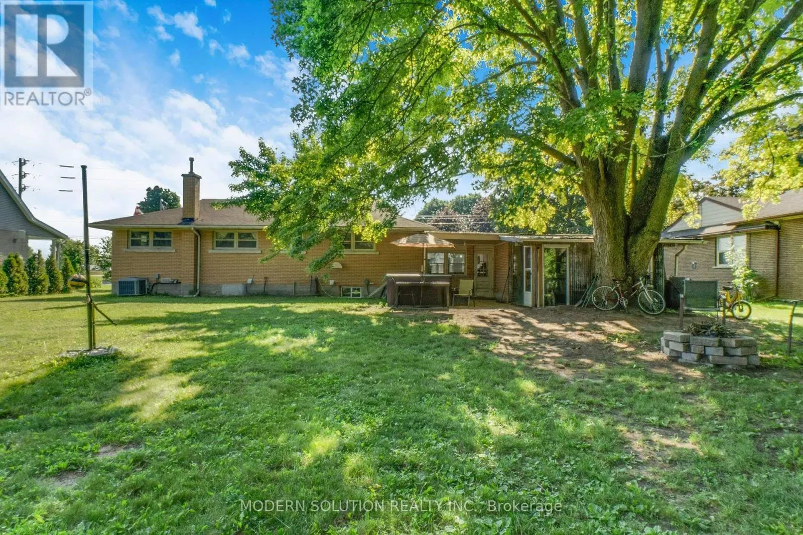 124 NORTHSIDE DRIVE