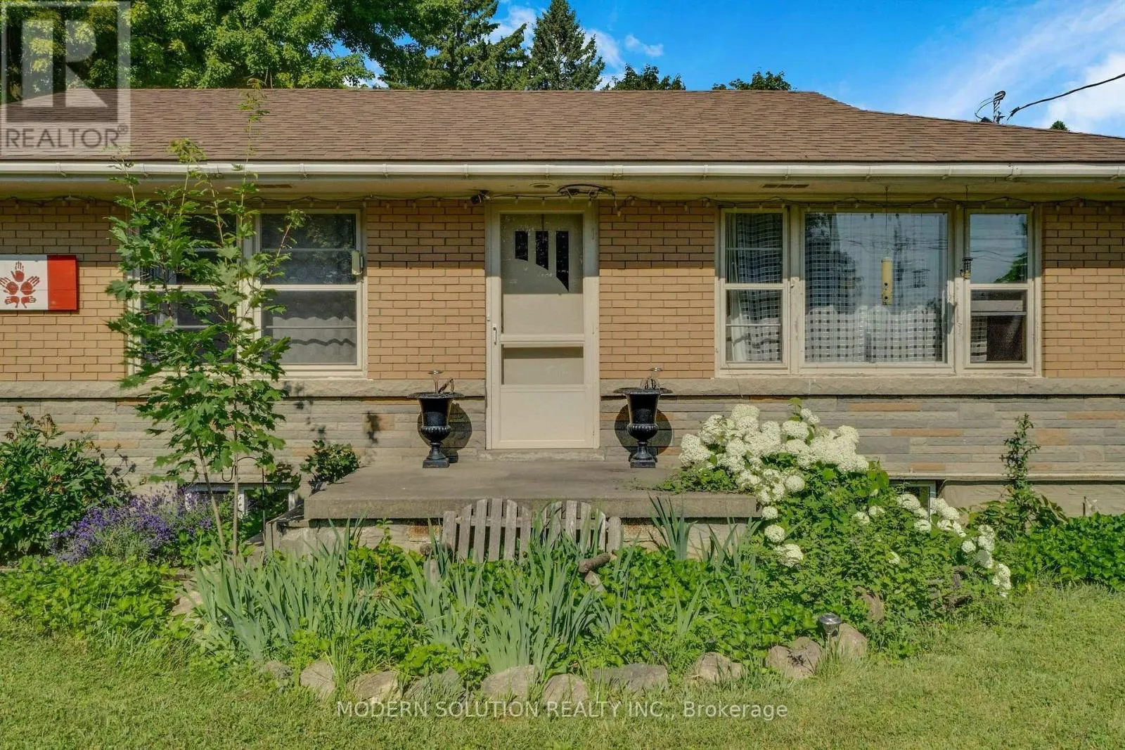 124 NORTHSIDE DRIVE
