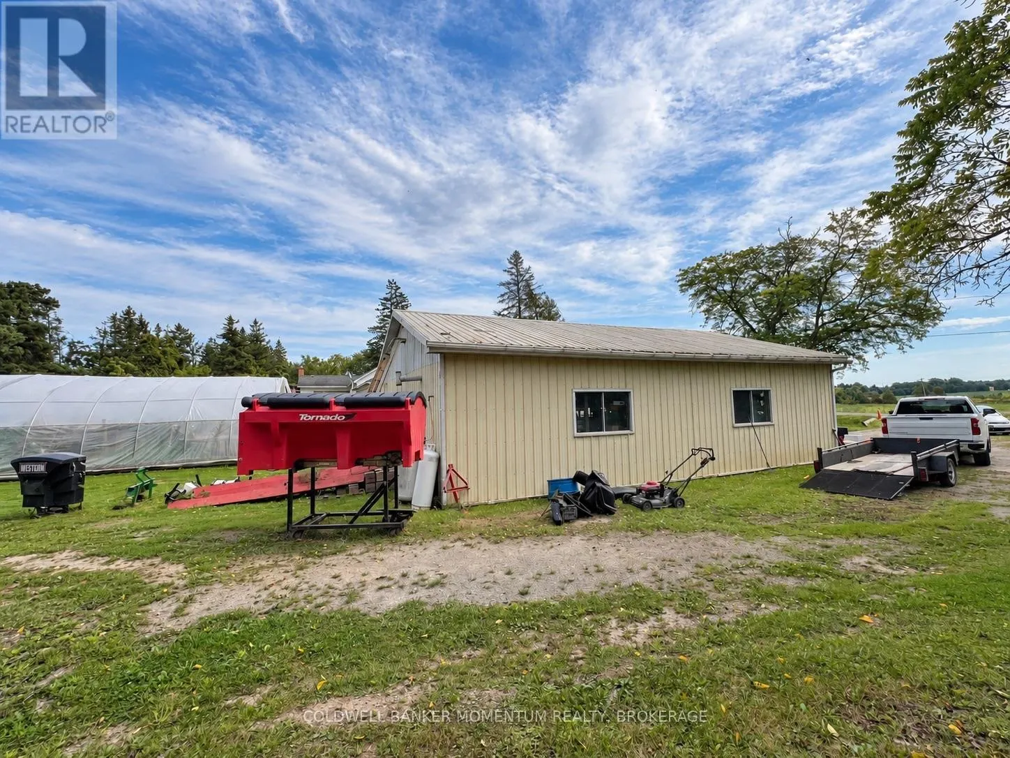 935 TWENTY ROAD