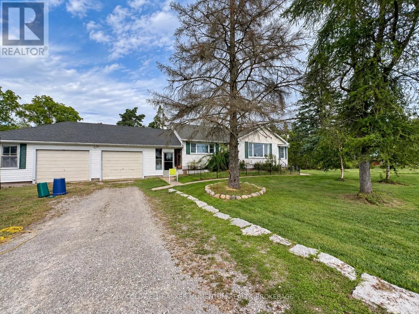 935 TWENTY ROAD