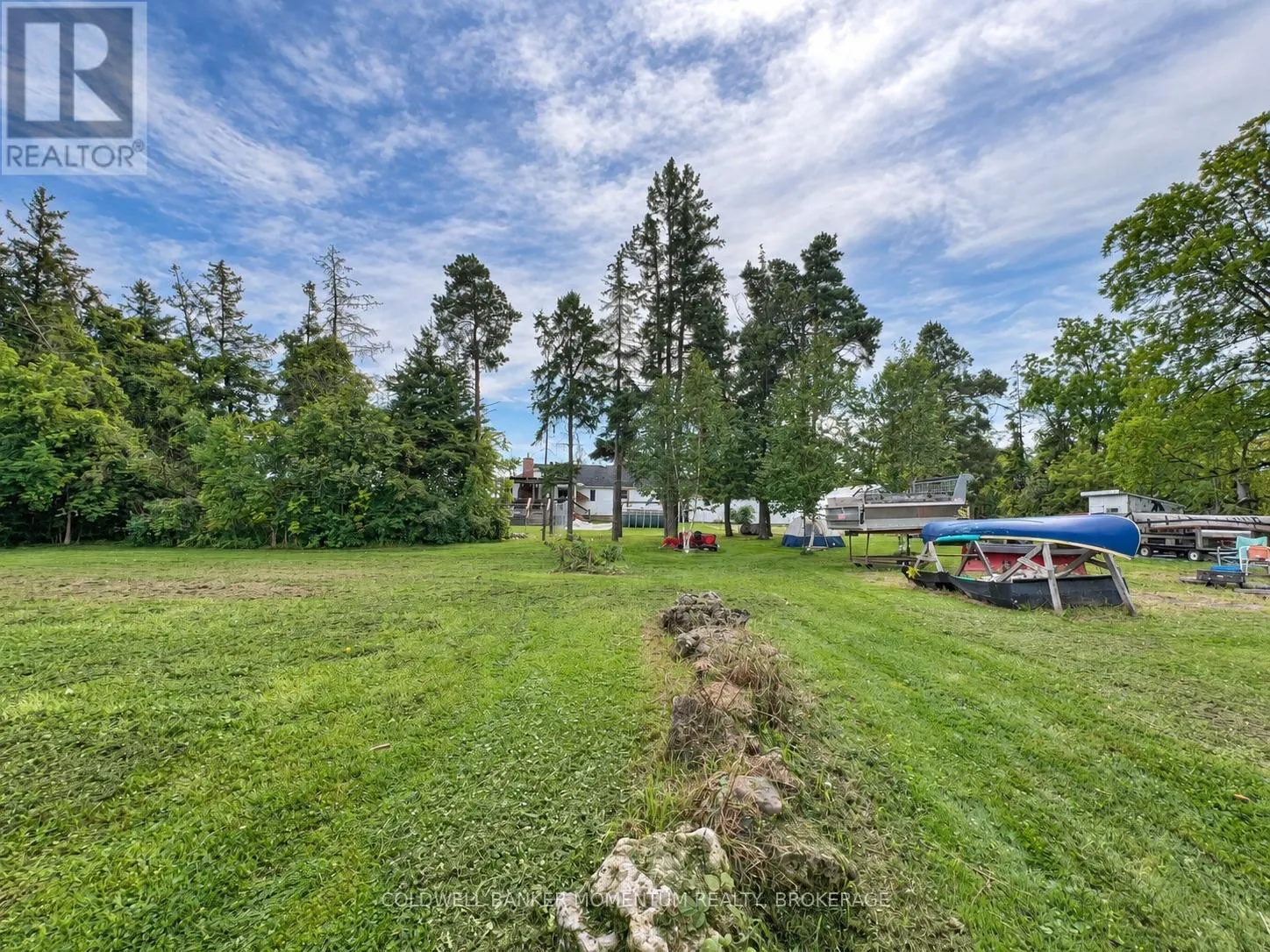 935 TWENTY ROAD