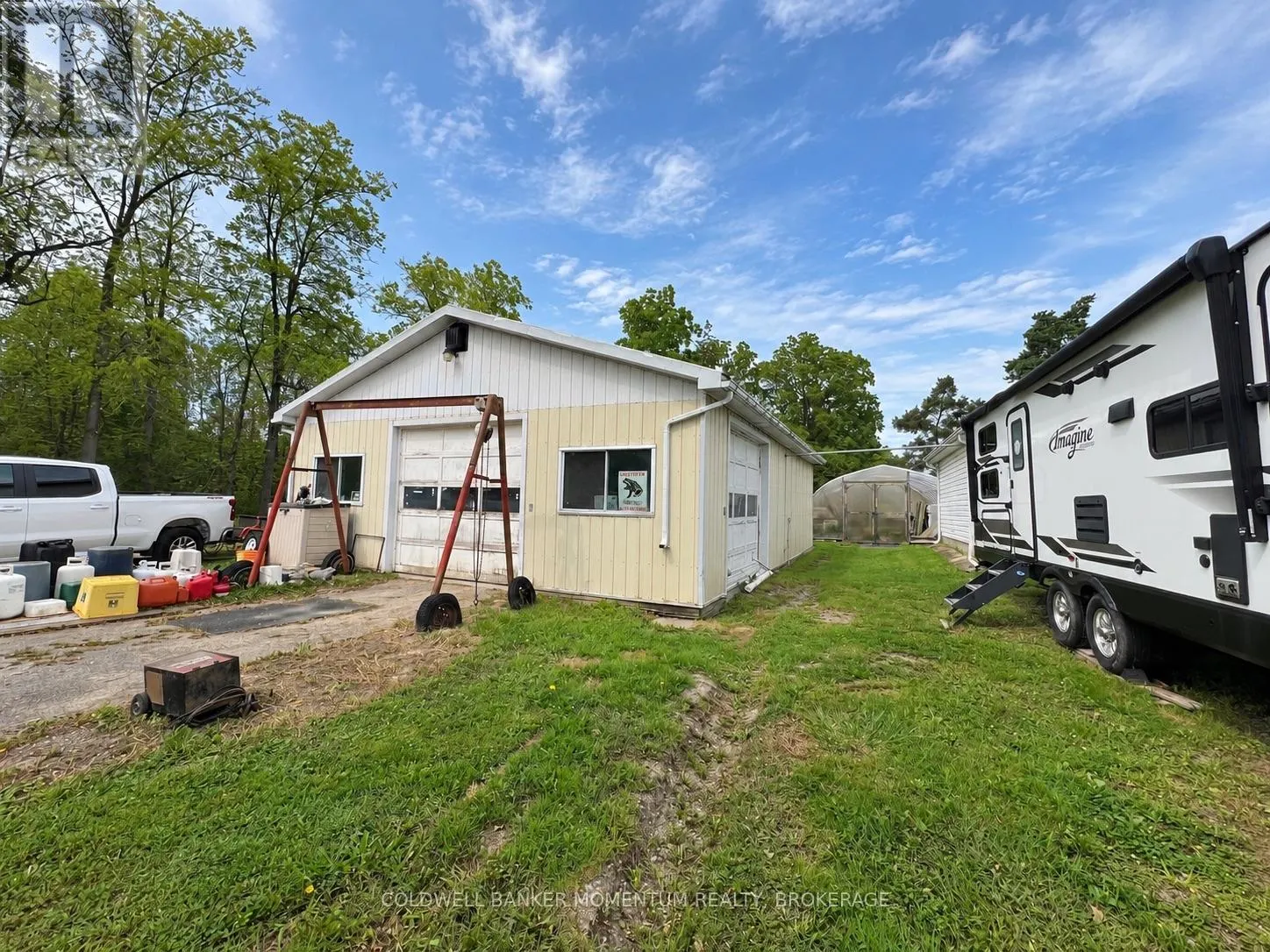 935 TWENTY ROAD