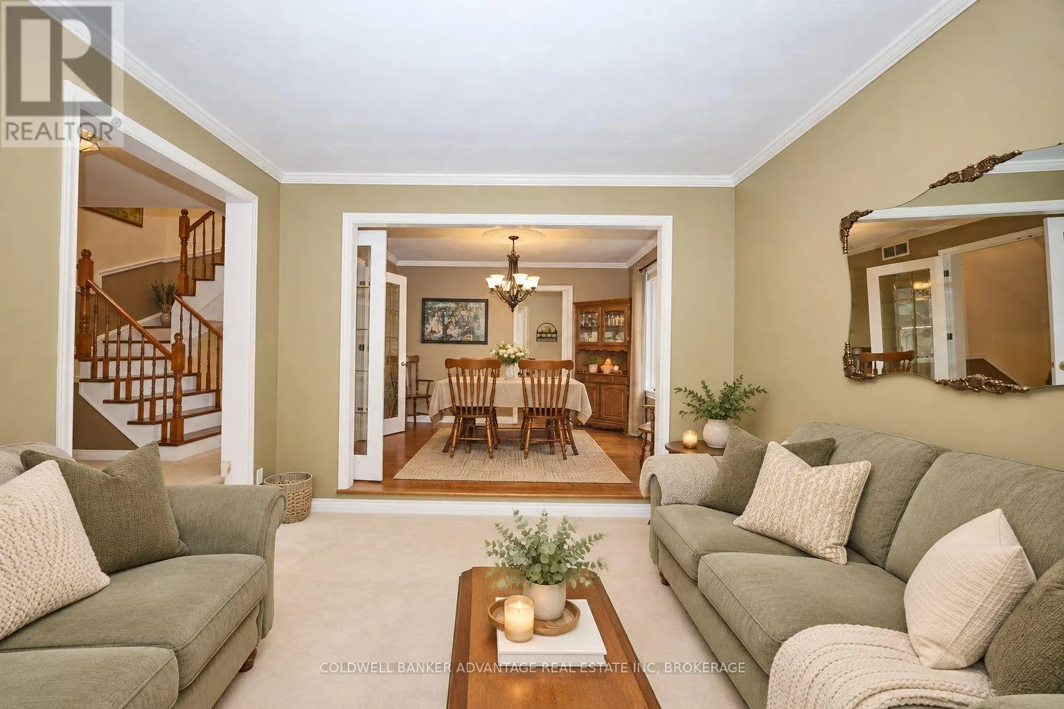 28 DIXON CRESCENT