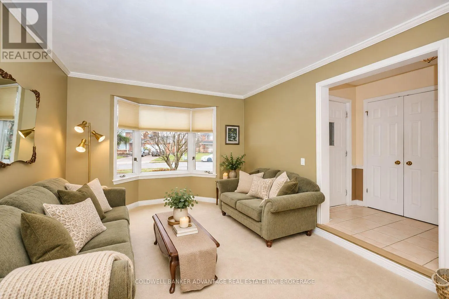 28 DIXON CRESCENT