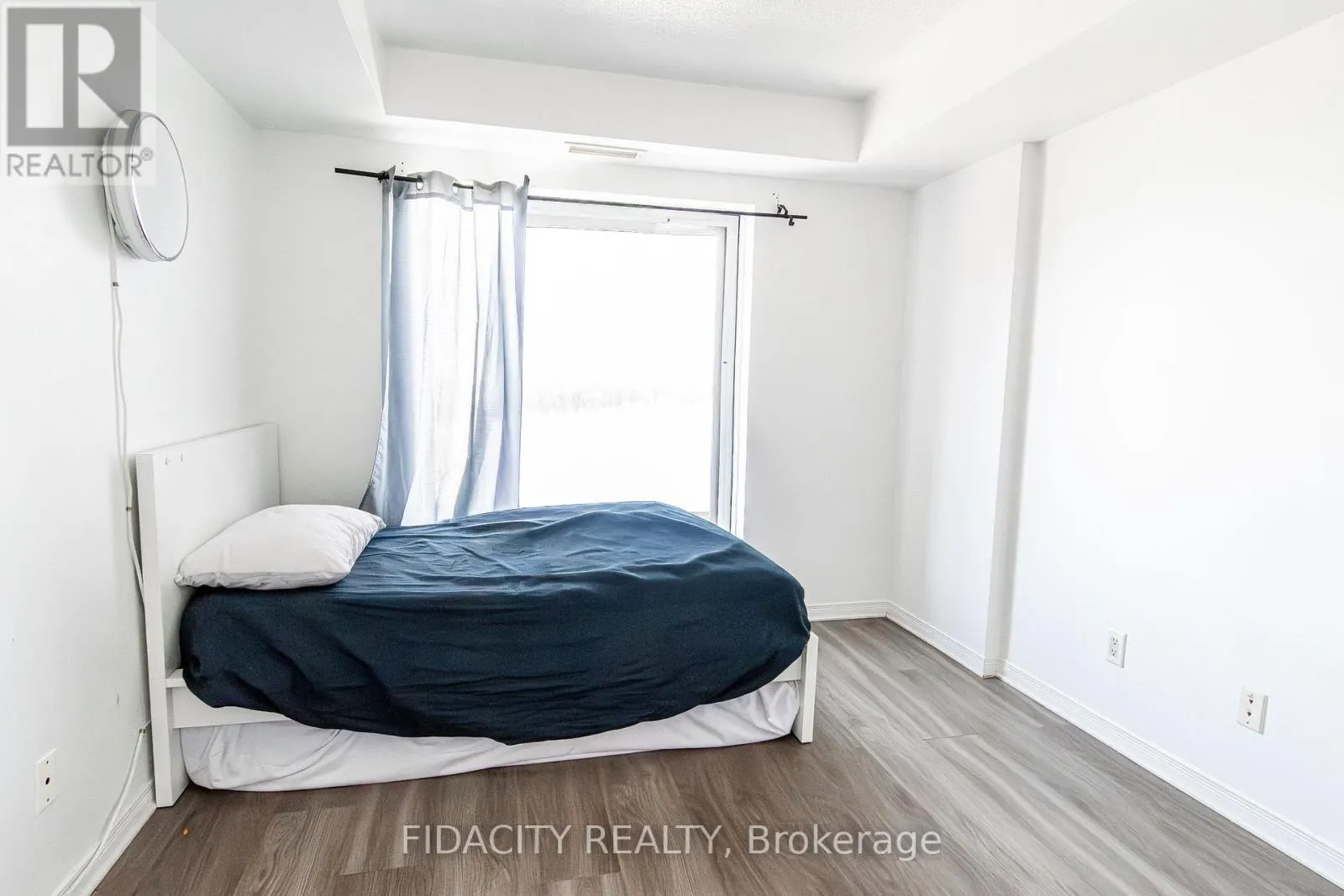 8A - 310 CENTRAL PARK DRIVE