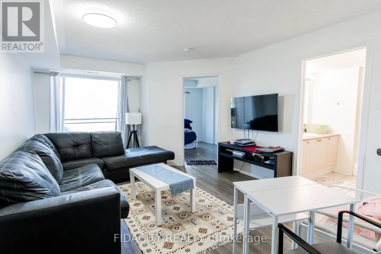 8A - 310 CENTRAL PARK DRIVE