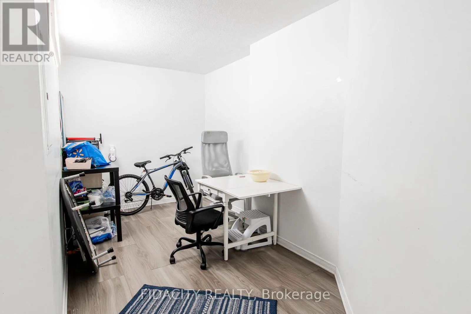 8A - 310 CENTRAL PARK DRIVE