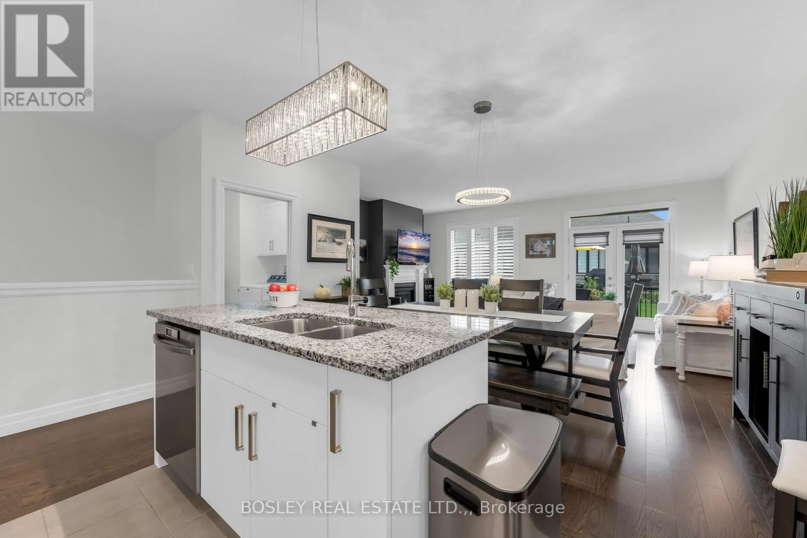 34 BORDEN TRAIL