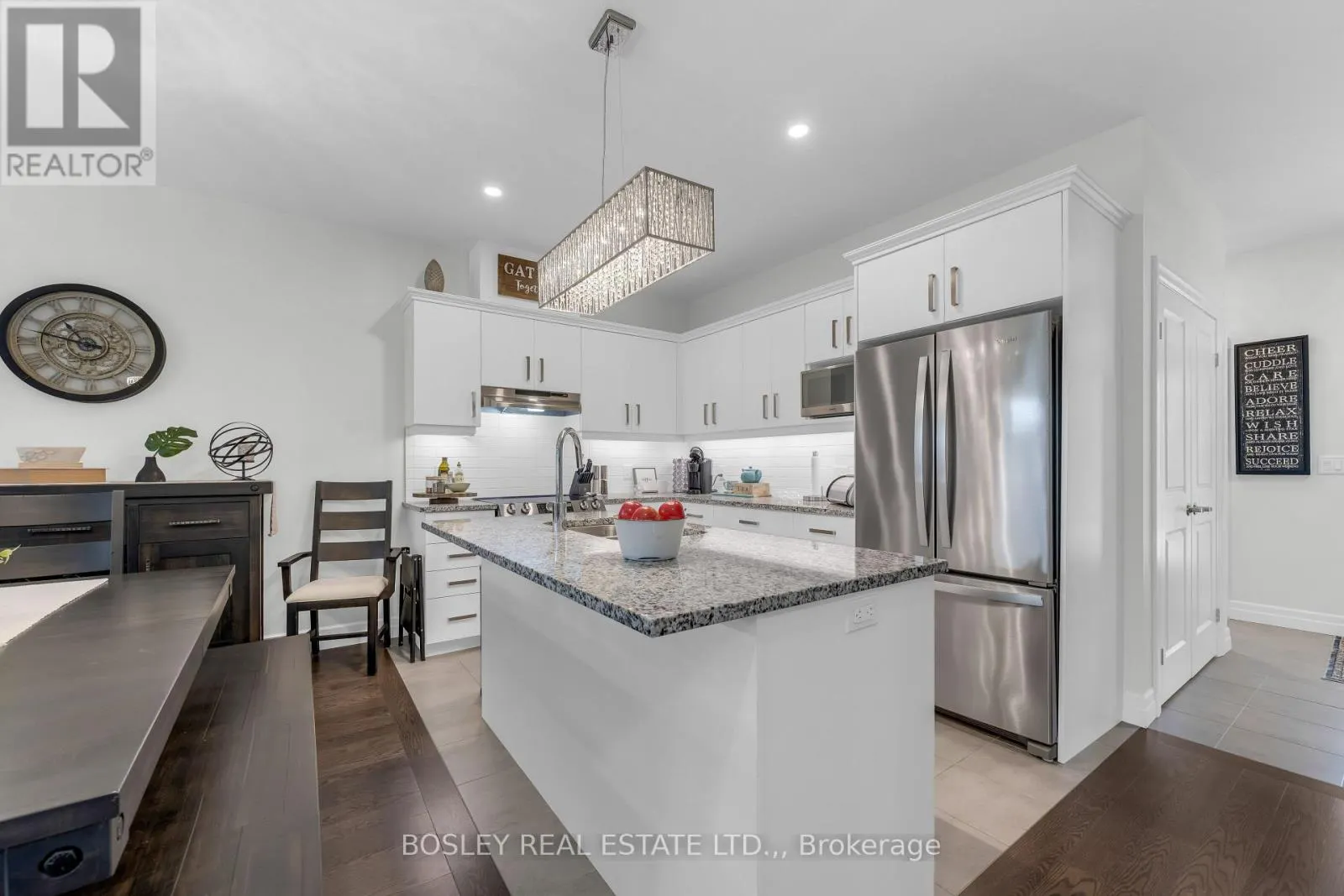34 BORDEN TRAIL