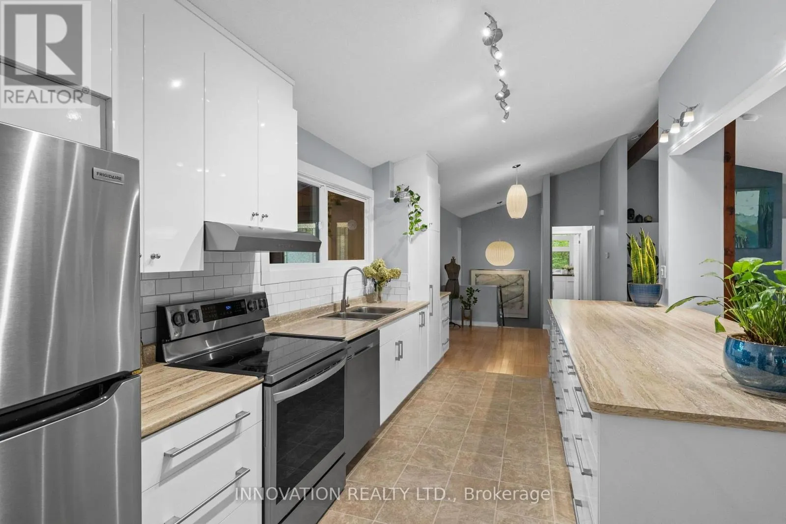 108 GLENNVIEW PLACE