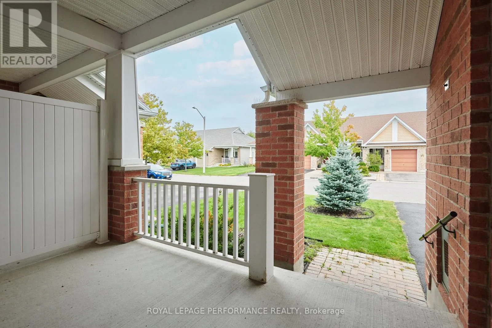 261 BULRUSH CRESCENT
