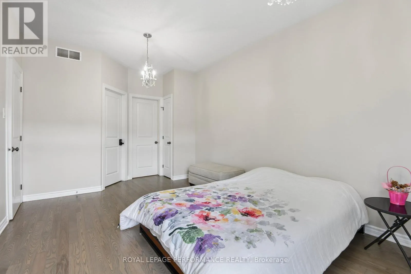 261 BULRUSH CRESCENT