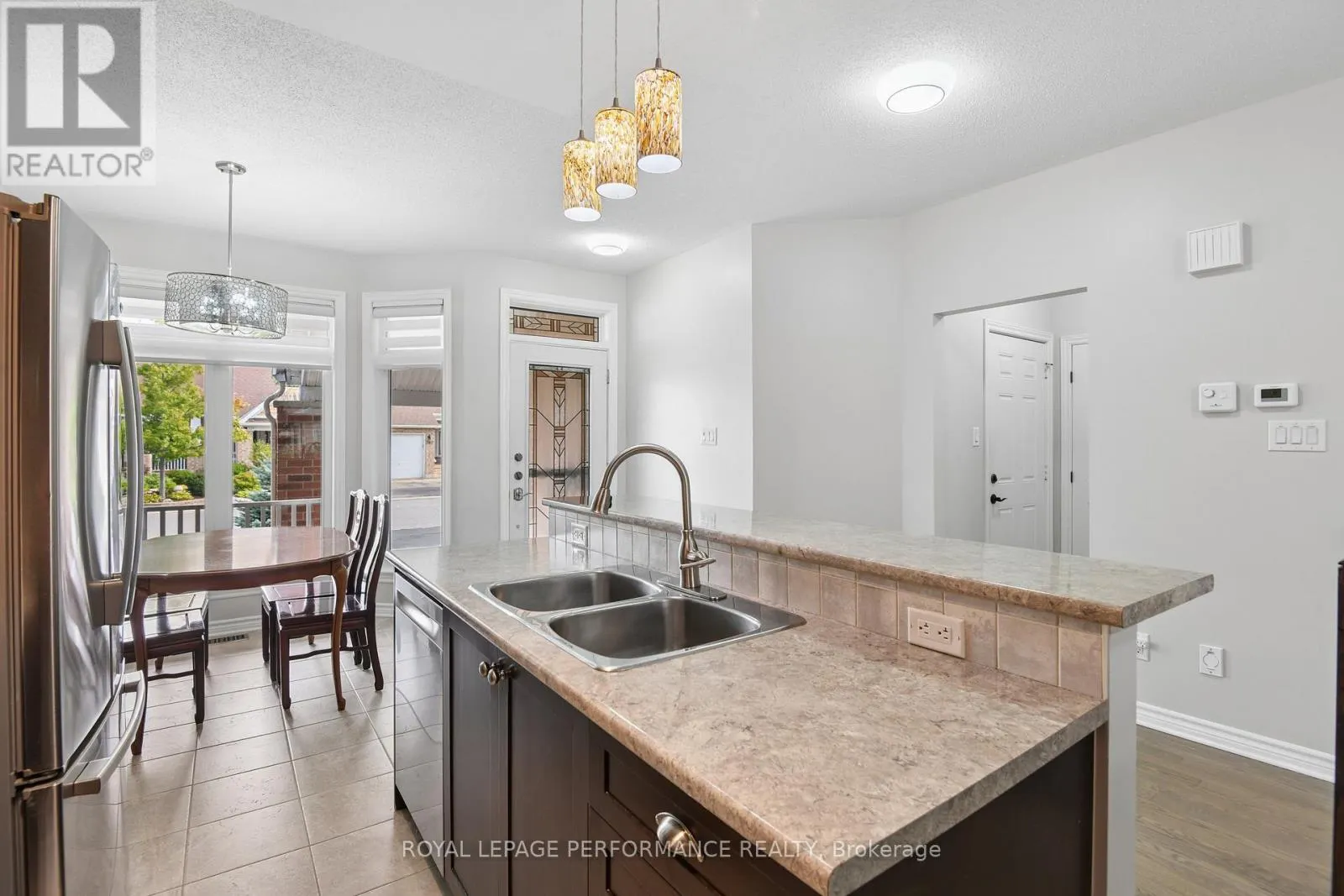 261 BULRUSH CRESCENT