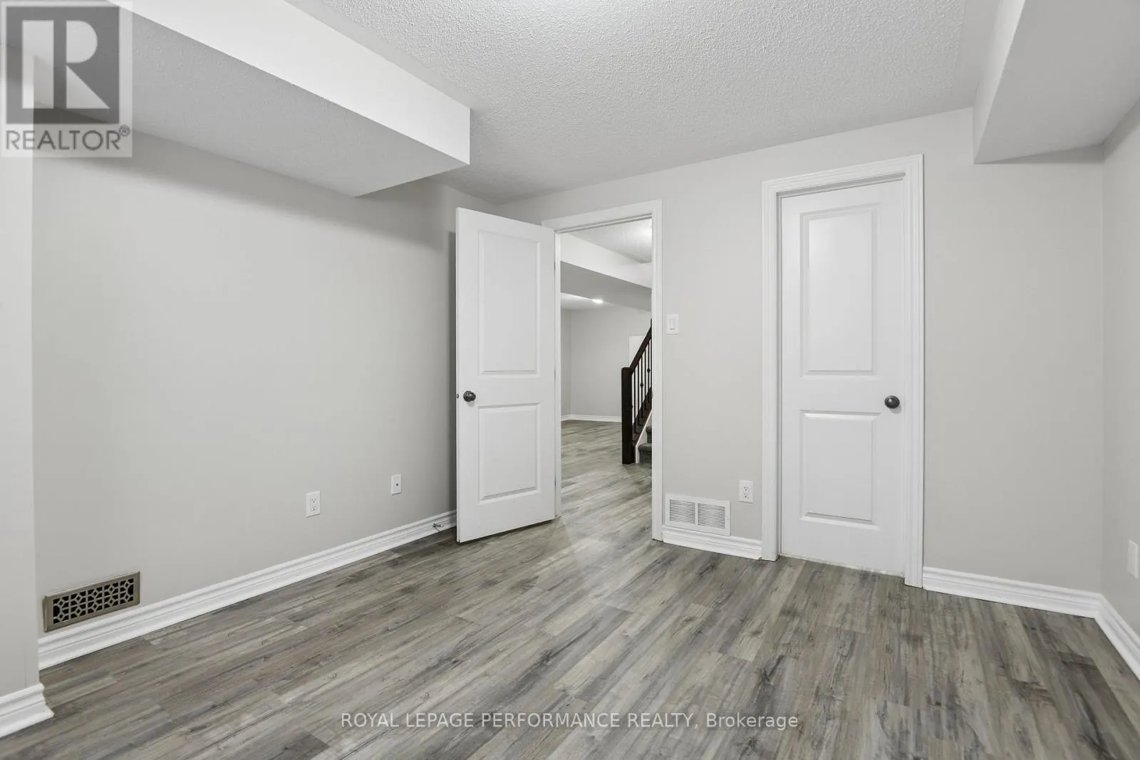 261 BULRUSH CRESCENT