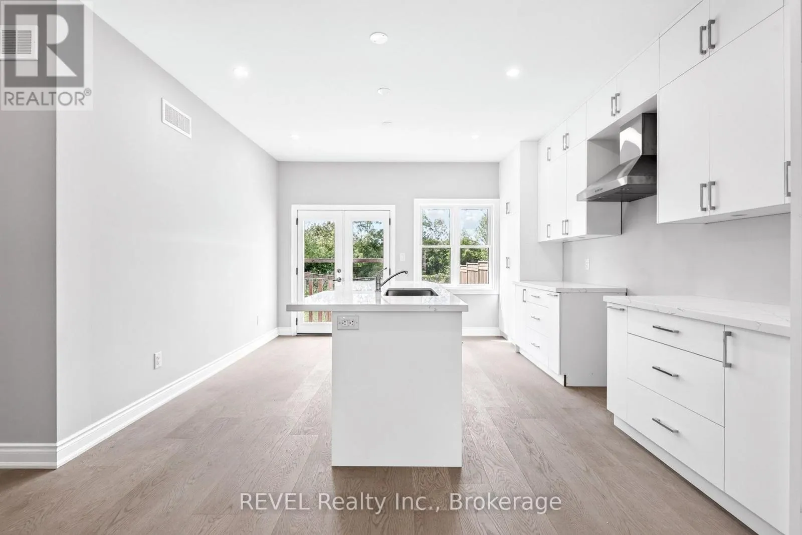 201 HETRAM COURT