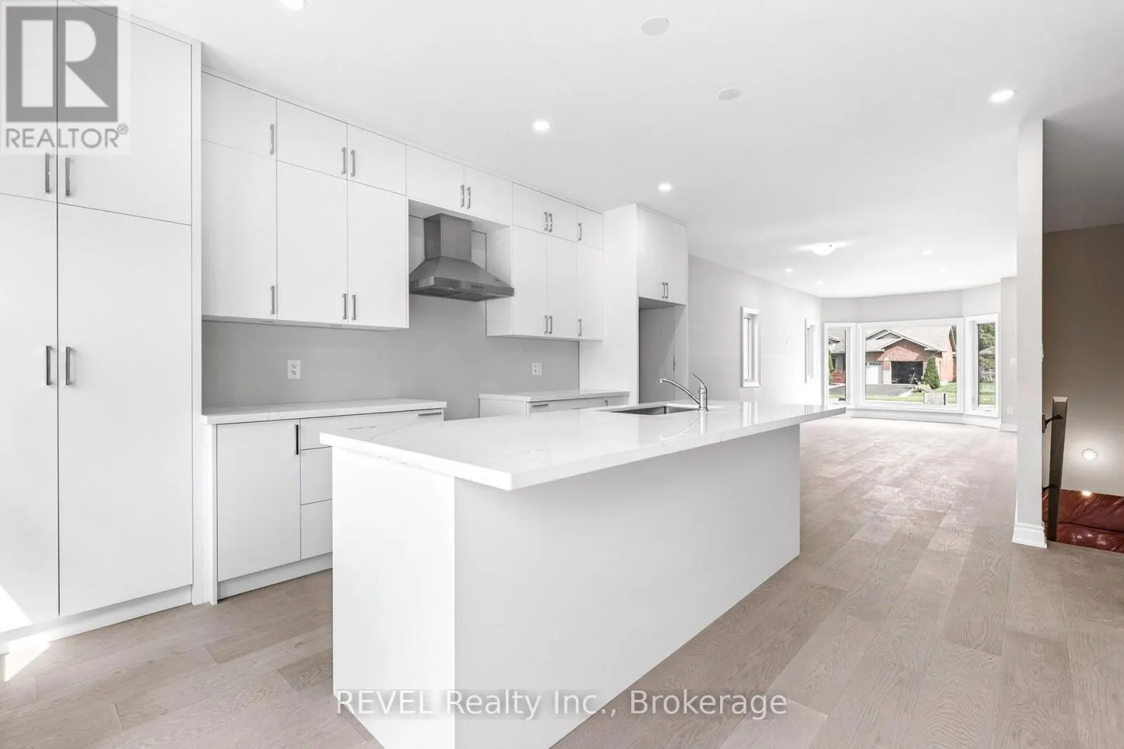 201 HETRAM COURT