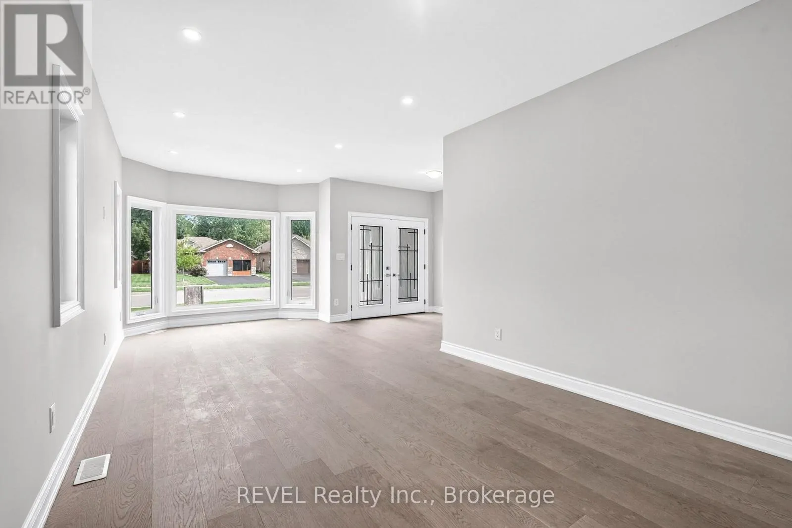 201 HETRAM COURT