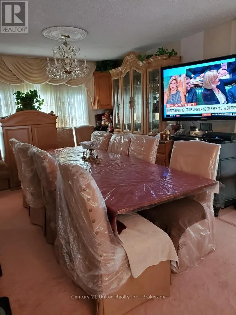 2085 SPRINGWOOD ROAD