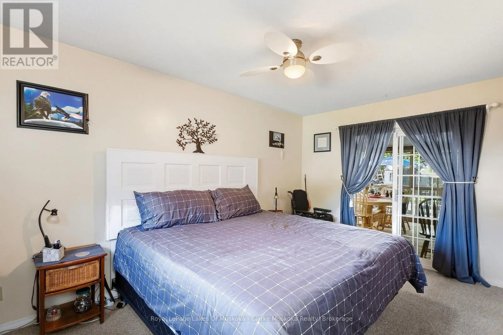 251 JAMES STREET W