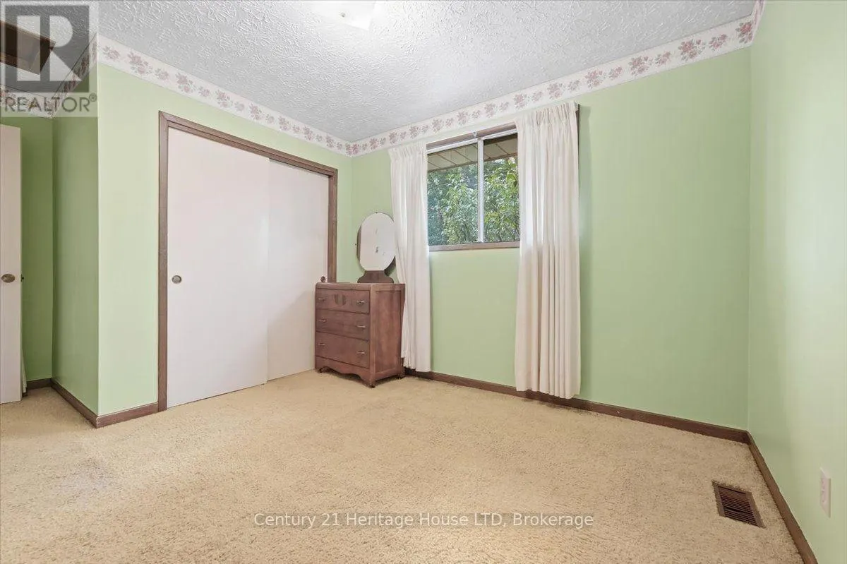 62 NORTHGATE DRIVE