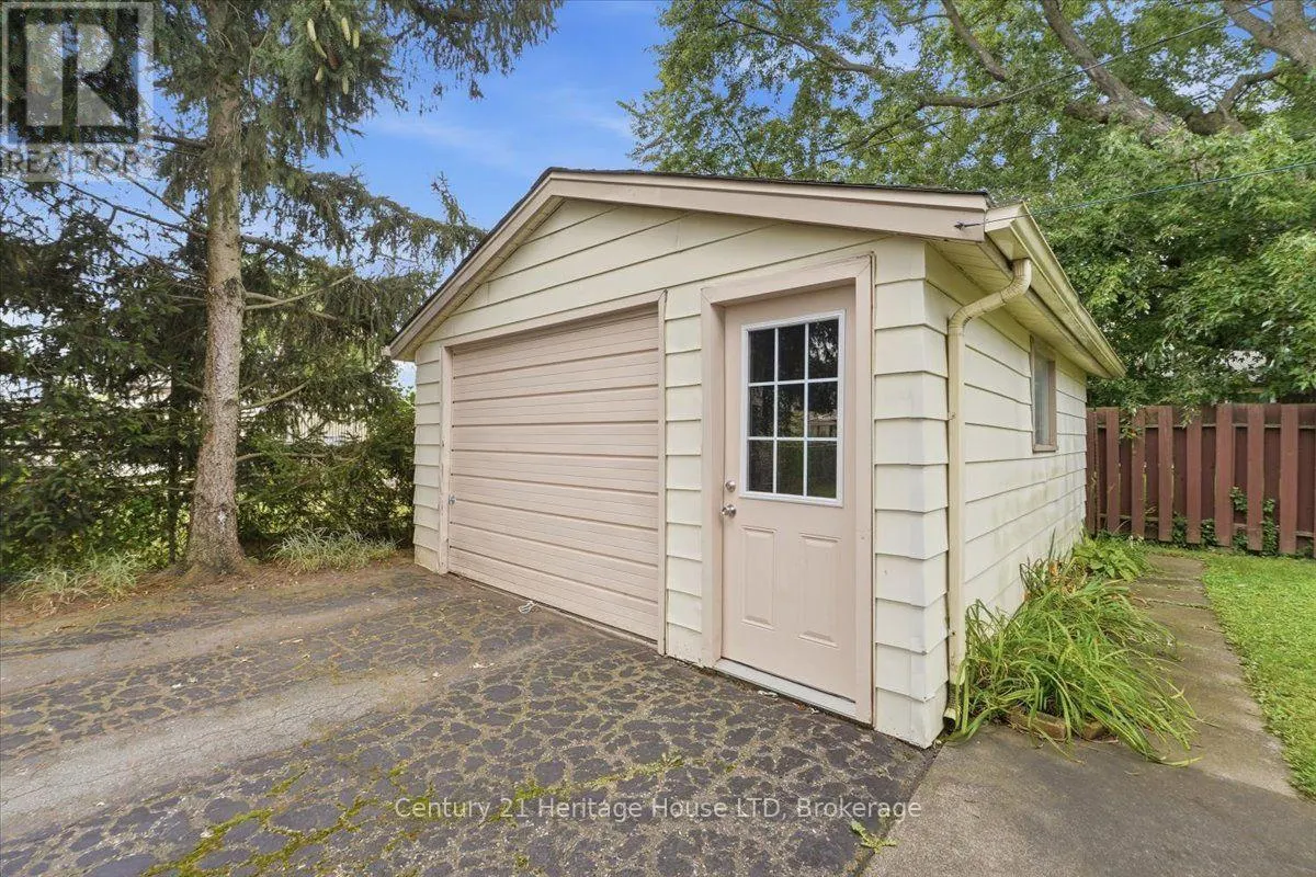 62 NORTHGATE DRIVE