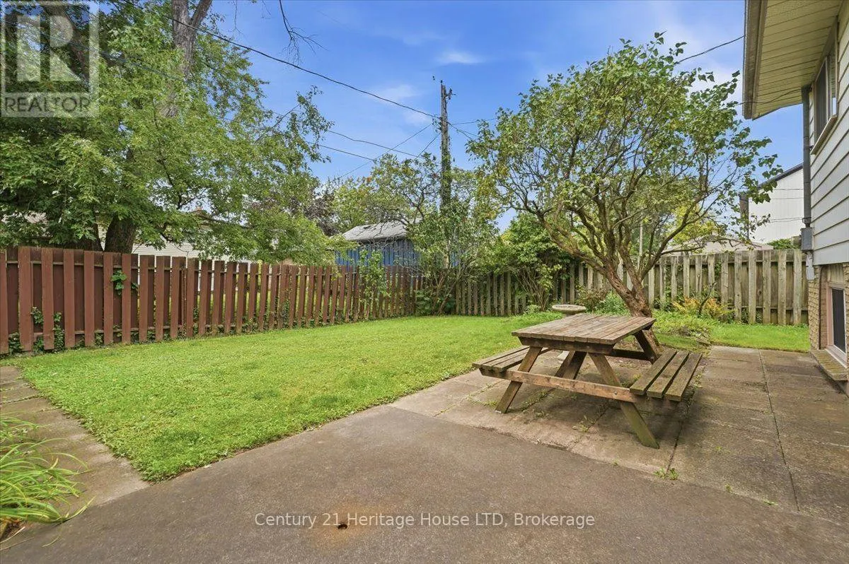 62 NORTHGATE DRIVE