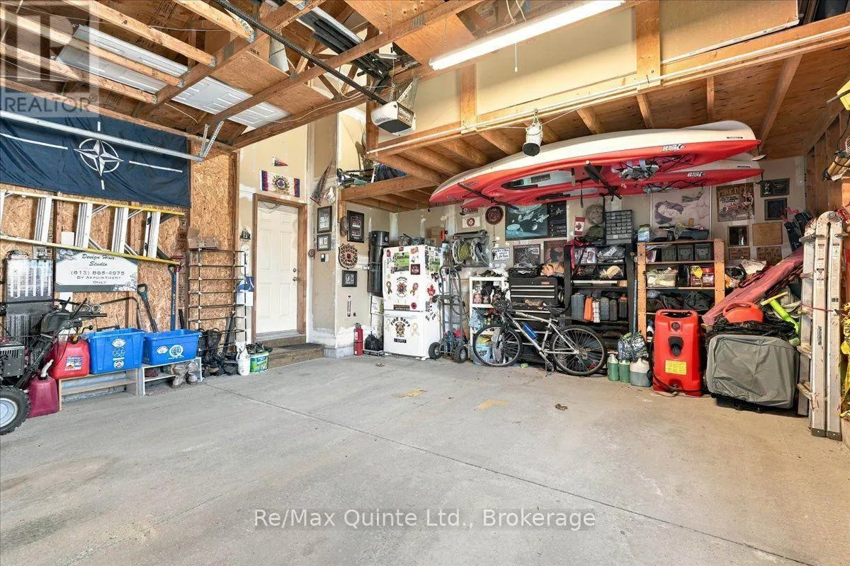 14 RIDGEVIEW LANE