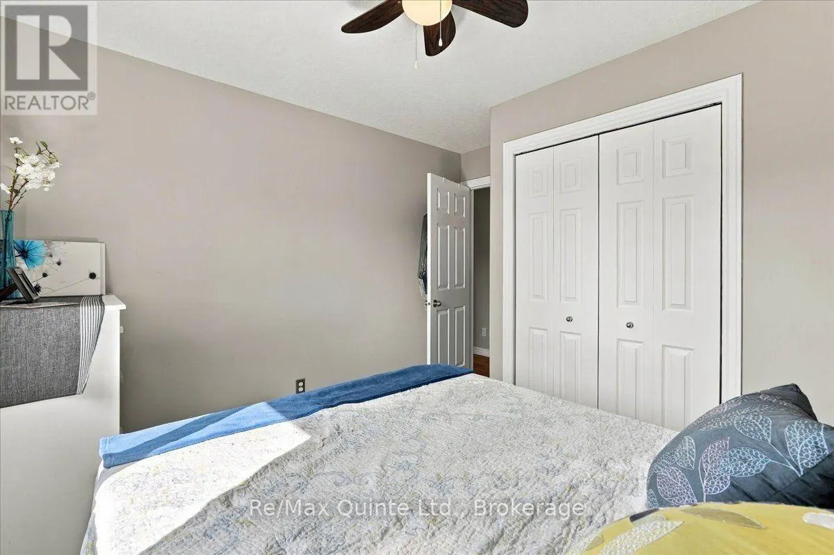 14 RIDGEVIEW LANE