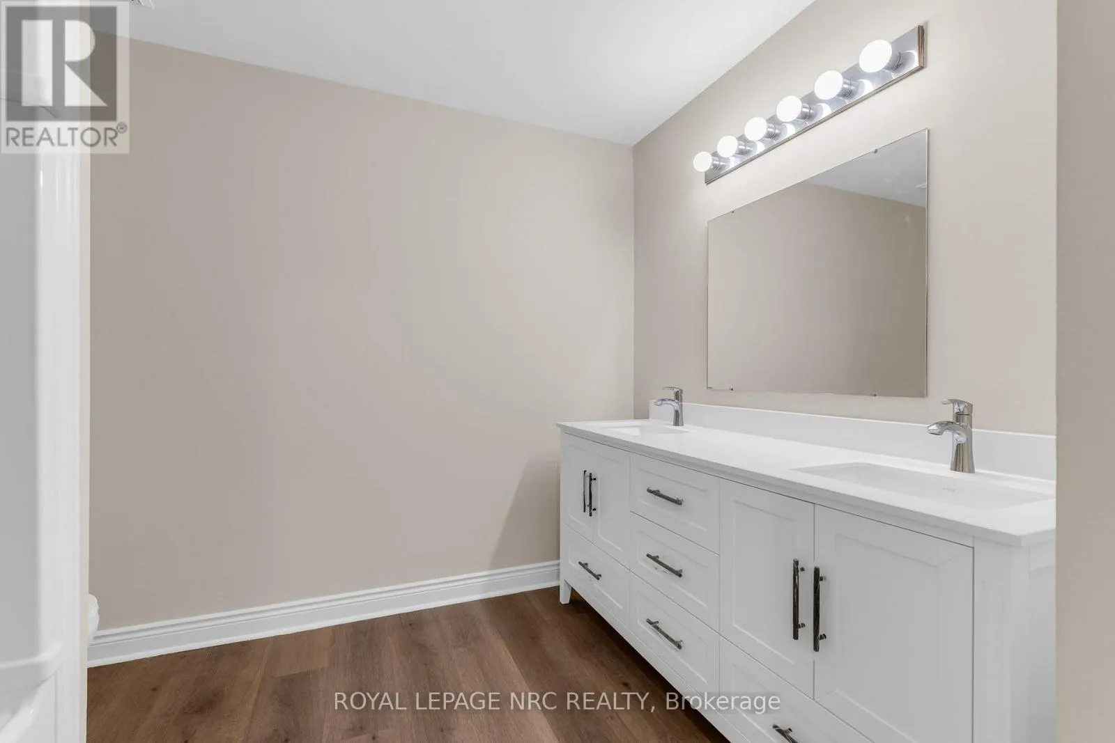 20 - 110 SILVAN DRIVE #20
