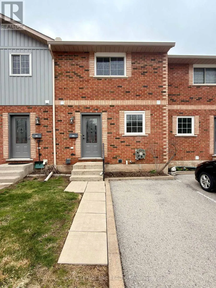 20 - 110 SILVAN DRIVE #20