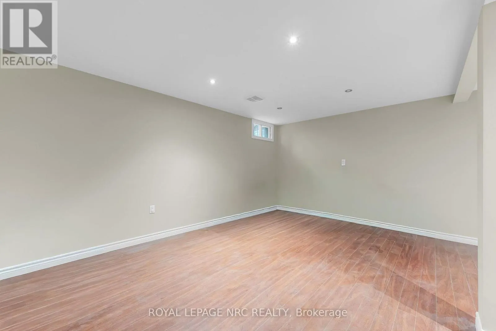 20 - 110 SILVAN DRIVE #20