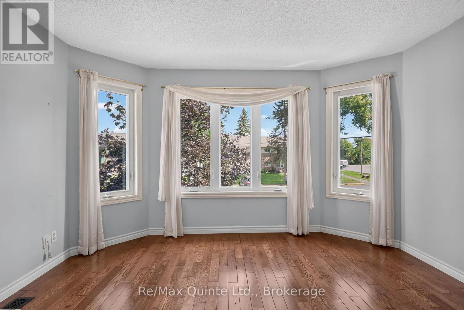 14 MCCAMON AVENUE