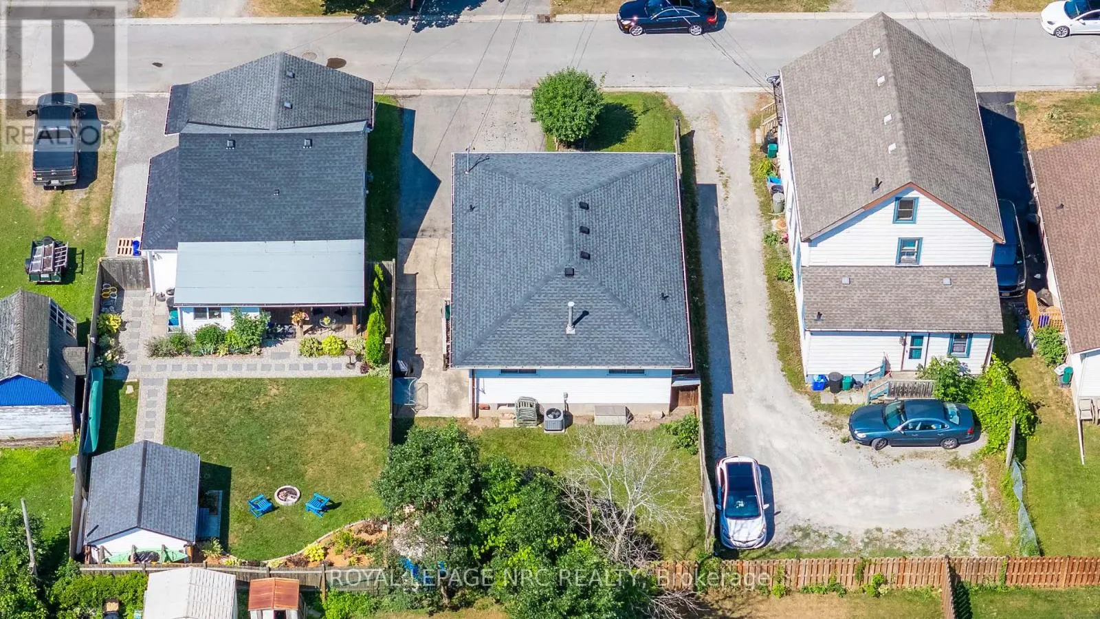 62 LILLIAN PLACE