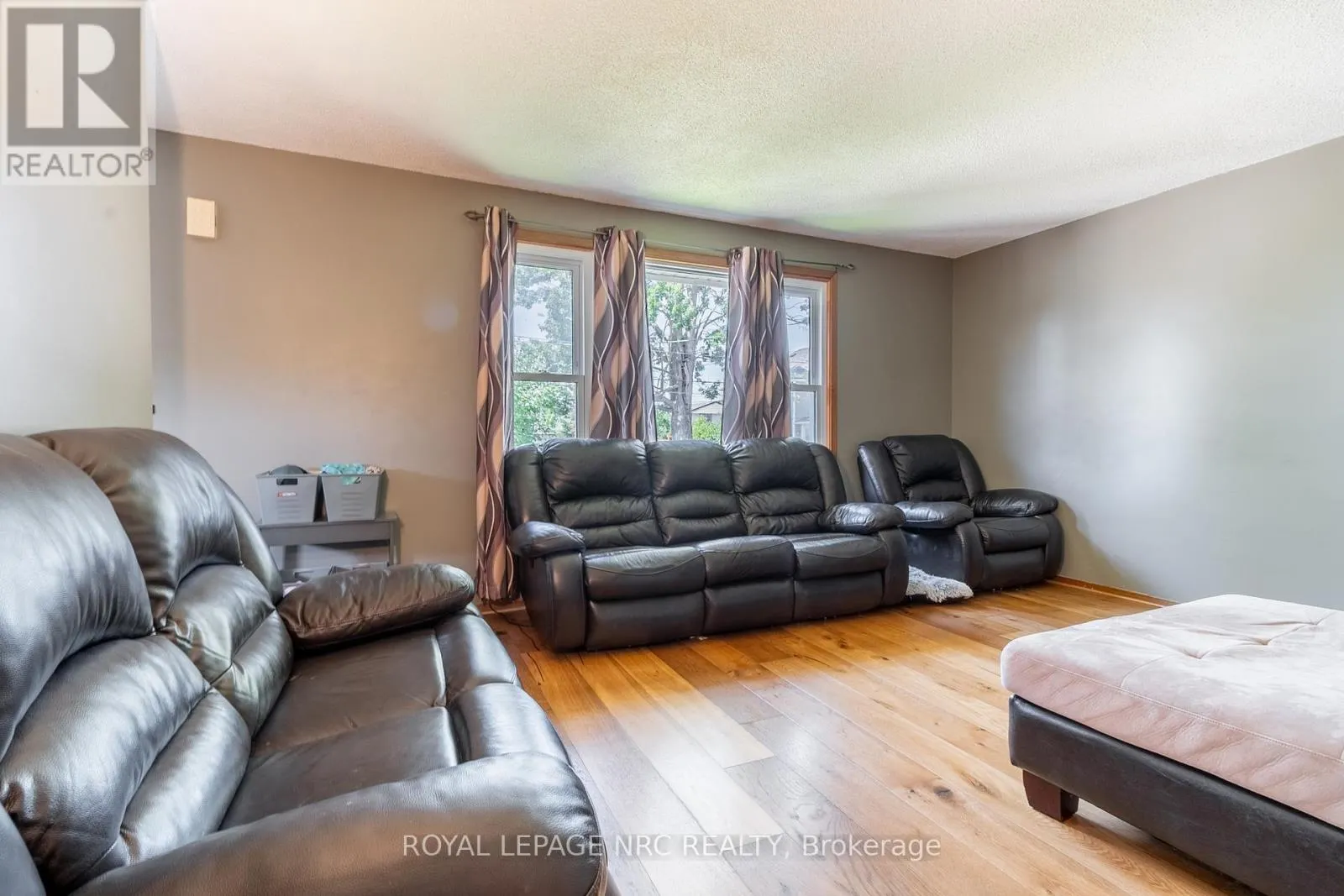 62 LILLIAN PLACE