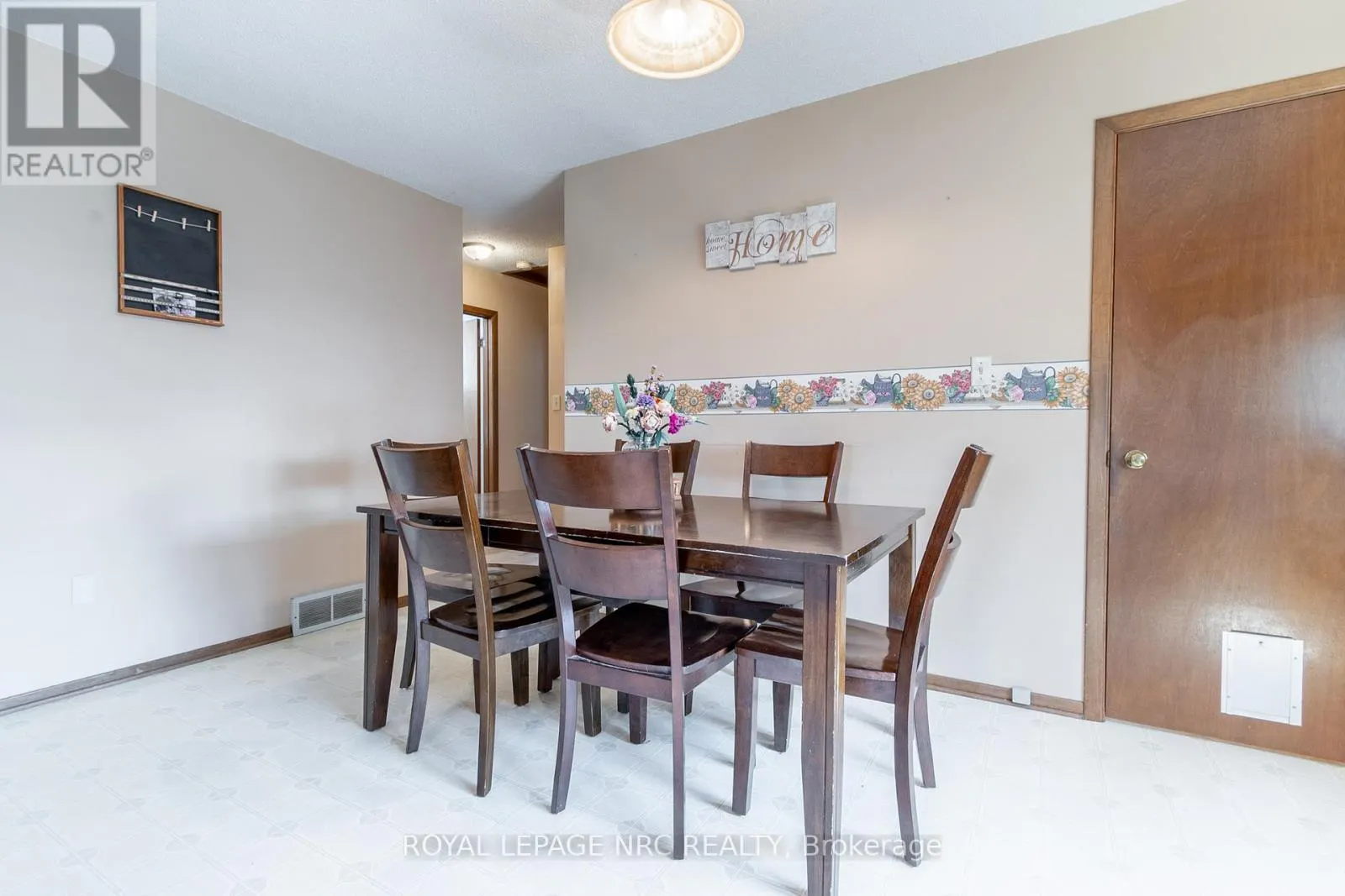62 LILLIAN PLACE