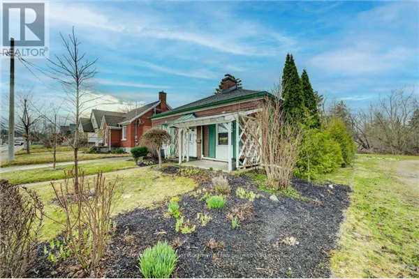 139 STIRLING AVENUE