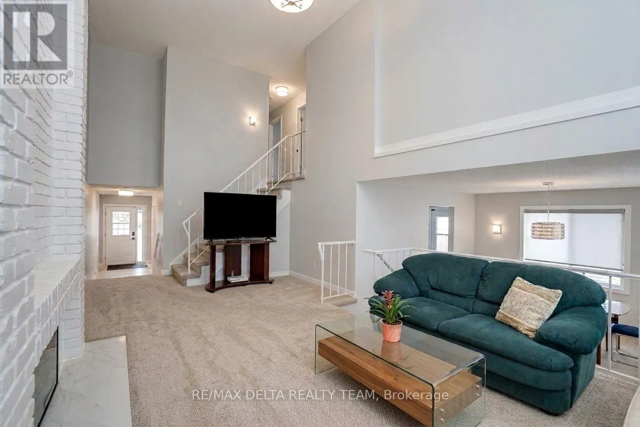 24 RAFTUS SQUARE